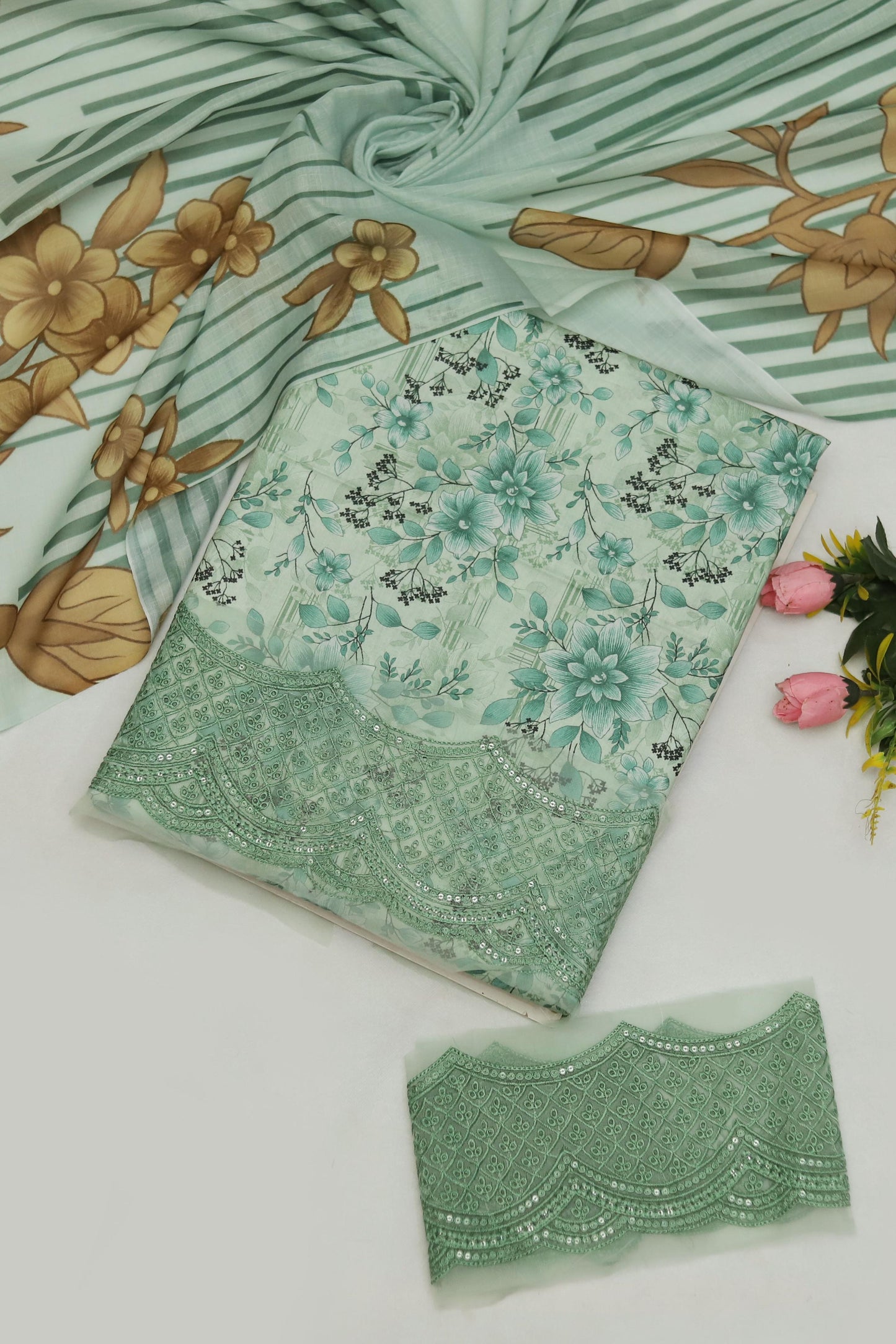 3-PC UNSITCHED PRINT LANWN EMBROIDERY | EID OFFER MARIA B