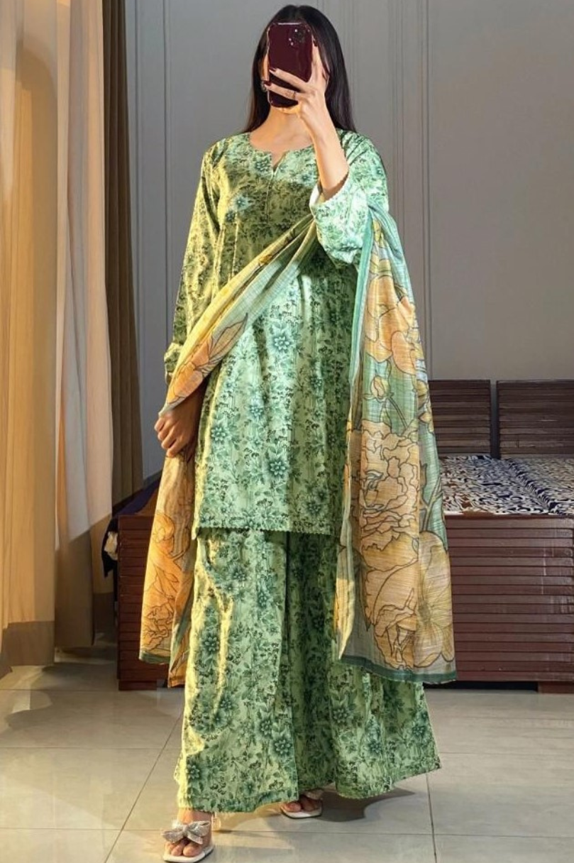 3-PC UNSITCHED PRINT LANWN EMBROIDERY | EID OFFER MARIA B